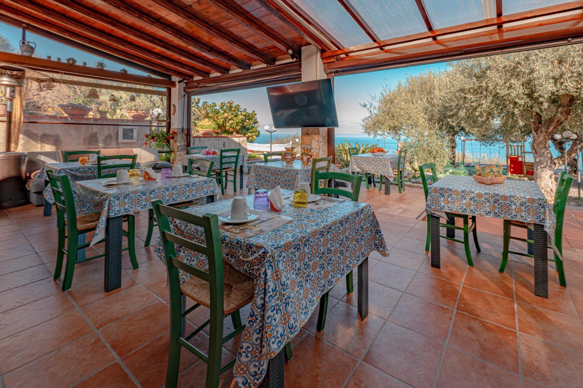Mareblu Bed & Breakfast Cefalu Bagian luar foto