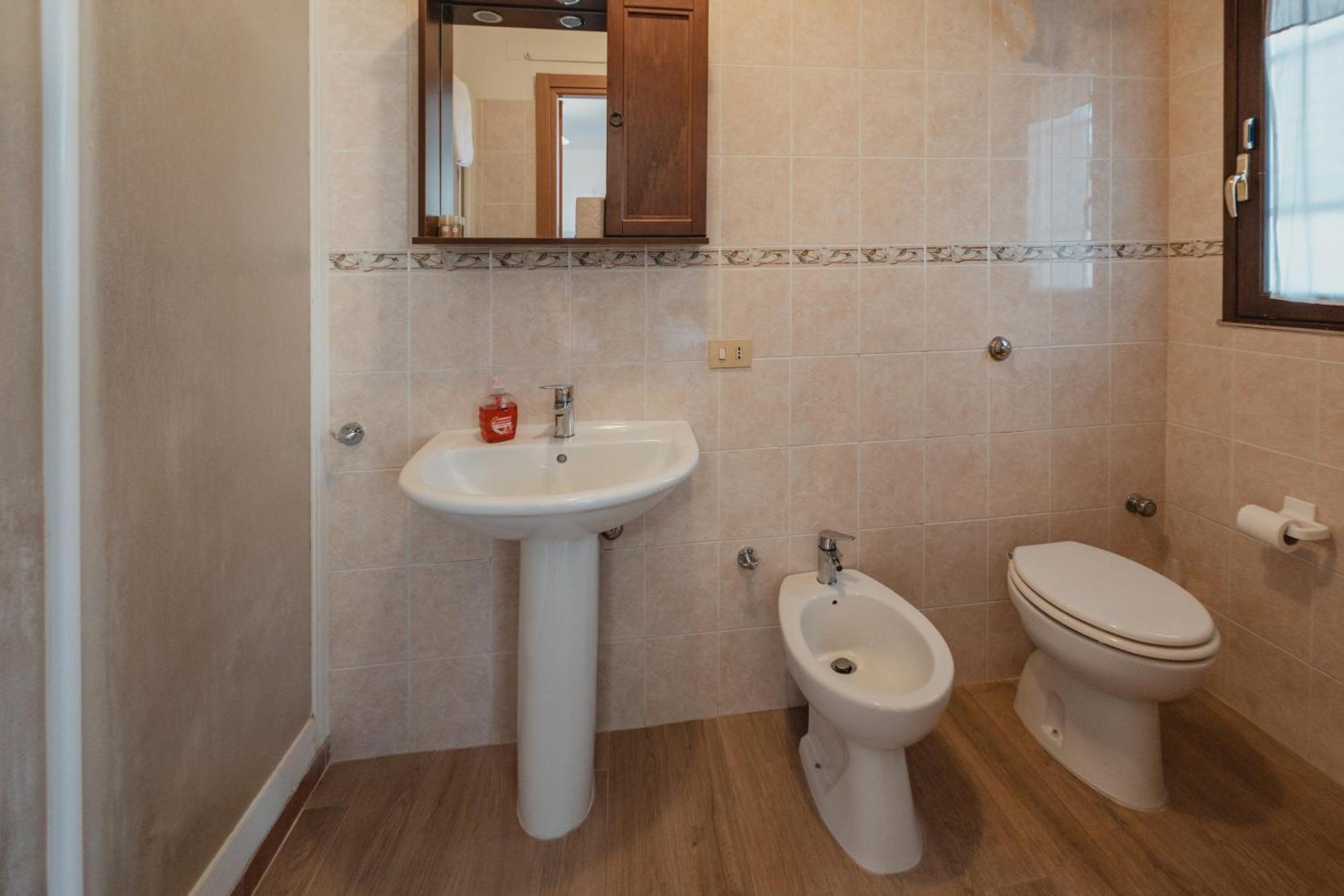 Mareblu Bed & Breakfast Cefalu Bagian luar foto
